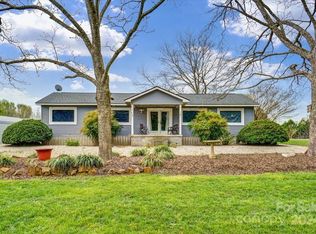 152 Midway Lake Rd, Mooresville, NC 28115