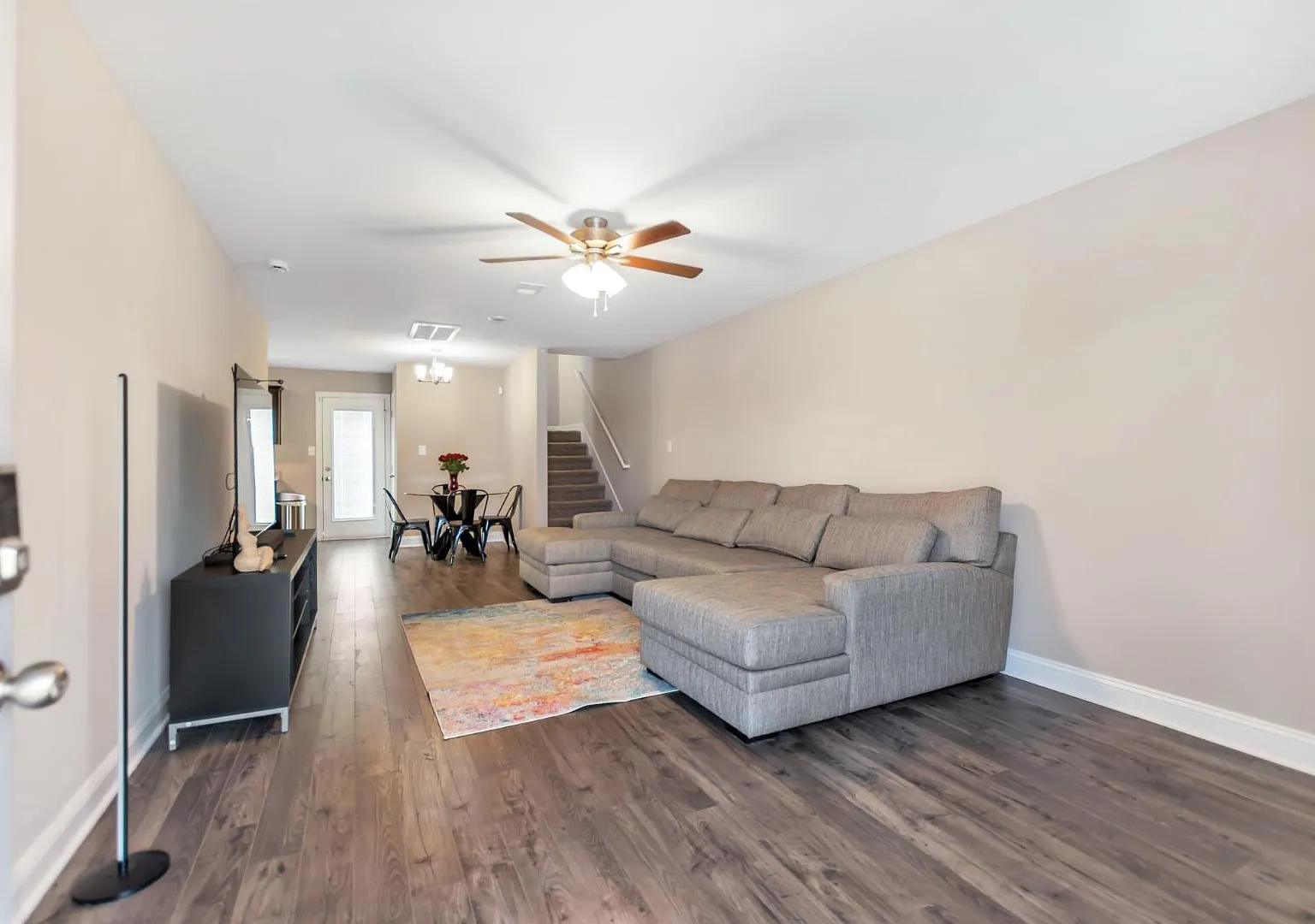 1307 Hugh Hunter Rd — Photo 4