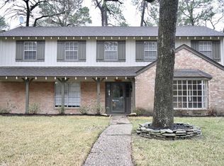 5907 Lodge Creek Dr, Houston, TX 77066