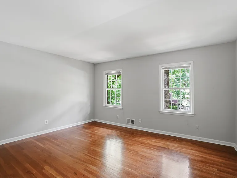 7195A Hunters Branch Dr — Photo 14