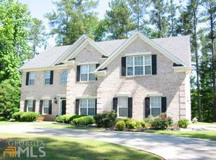190 Julia Ct, Fayetteville, GA 30214
