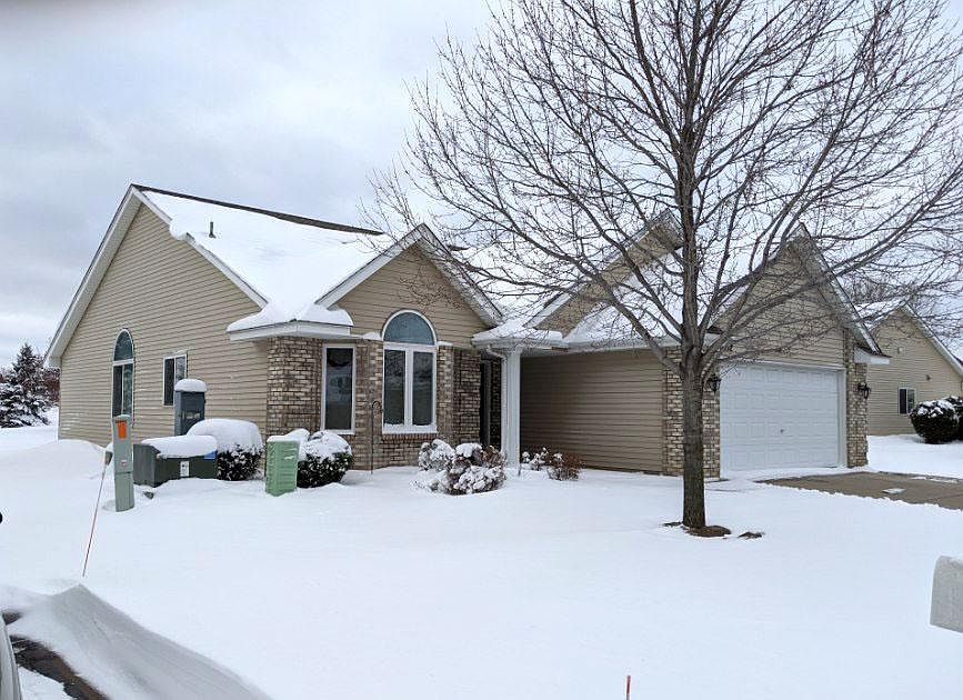 1st image of 12412 Wedgewood Pl NW