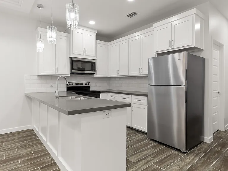 1907 W Violet Dr #2 — Photo 20