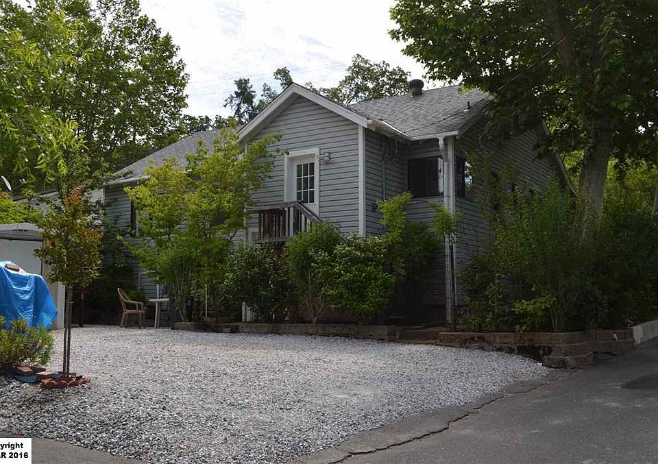 1st image of 186 Theall St