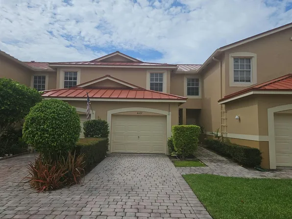 4167 Crystal Lake Dr, Pompano Beach, FL 33064