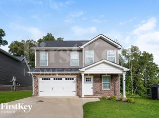 1086 Whitney Dr, Clarksville, TN 37042