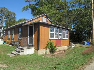 47 Marine Ave, Wareham, MA 02571