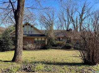 2204 Toll Gate Rd SE, Huntsville, AL 35801