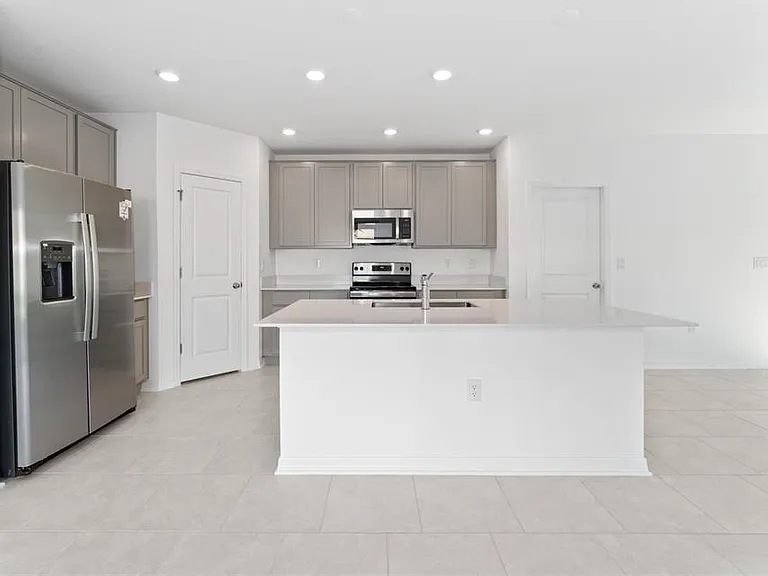 606 Bell Prairie Cir — Photo 8