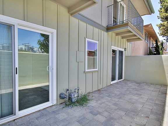 4th image of 6515 Trigo Rd APT 2
