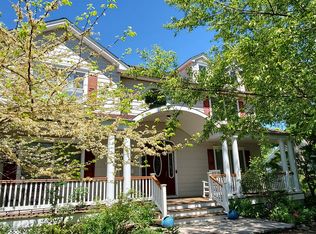 251 Port Au Peck Ave, Oceanport, NJ 07757