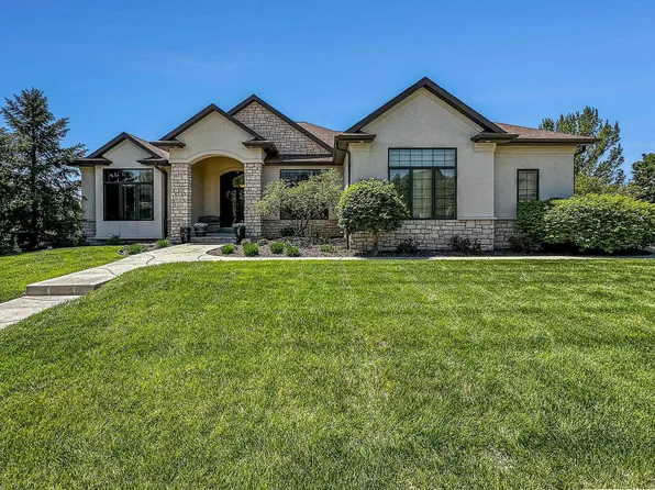 5311 S 90th St, Lincoln, NE 68526