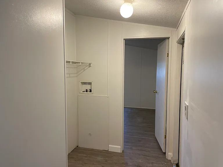 9830 SE 164th Pl — Photo 5