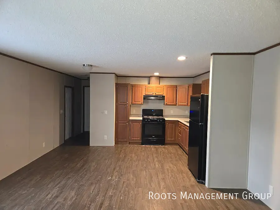 3 Bed 2 Bath Home Available for Lease at Saginaw Villas - Apply Now! — Photo 3