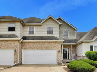 5494 Victoria Pl, Crown Point, IN 46307