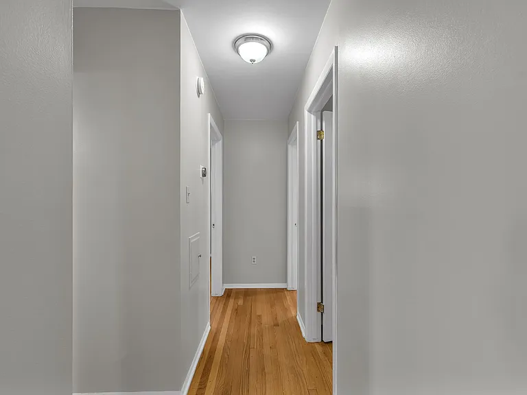 26800 Van Buren Rd — Photo 16