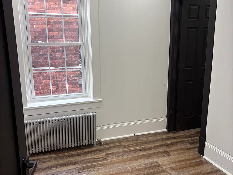 142 3rd St #2 — Photo 11