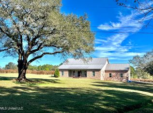 8385 Coleman Homestead Rd, Moss Point, MS 39562