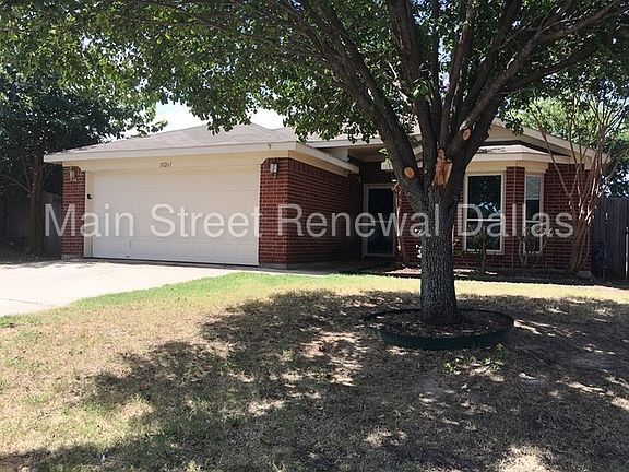 2nd image of 10245 Cypress Hills Dr