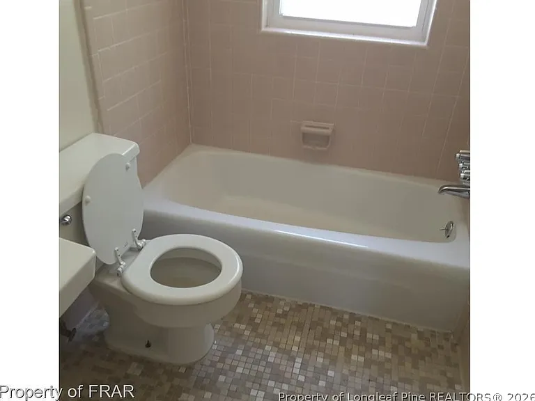 1704A Newark Ave — Photo 5