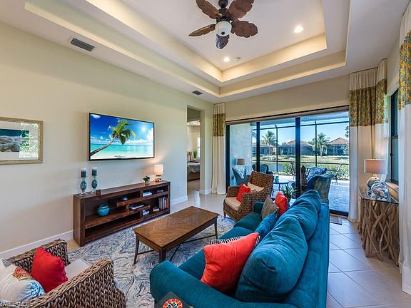 5th image of 9336 Isla Bella Cir