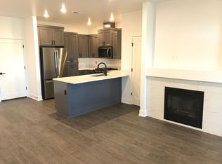 3017 Red Jasper Pl, Bend, OR 97701