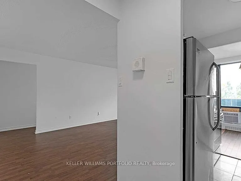 921 Midland Ave #704 — Photo 2