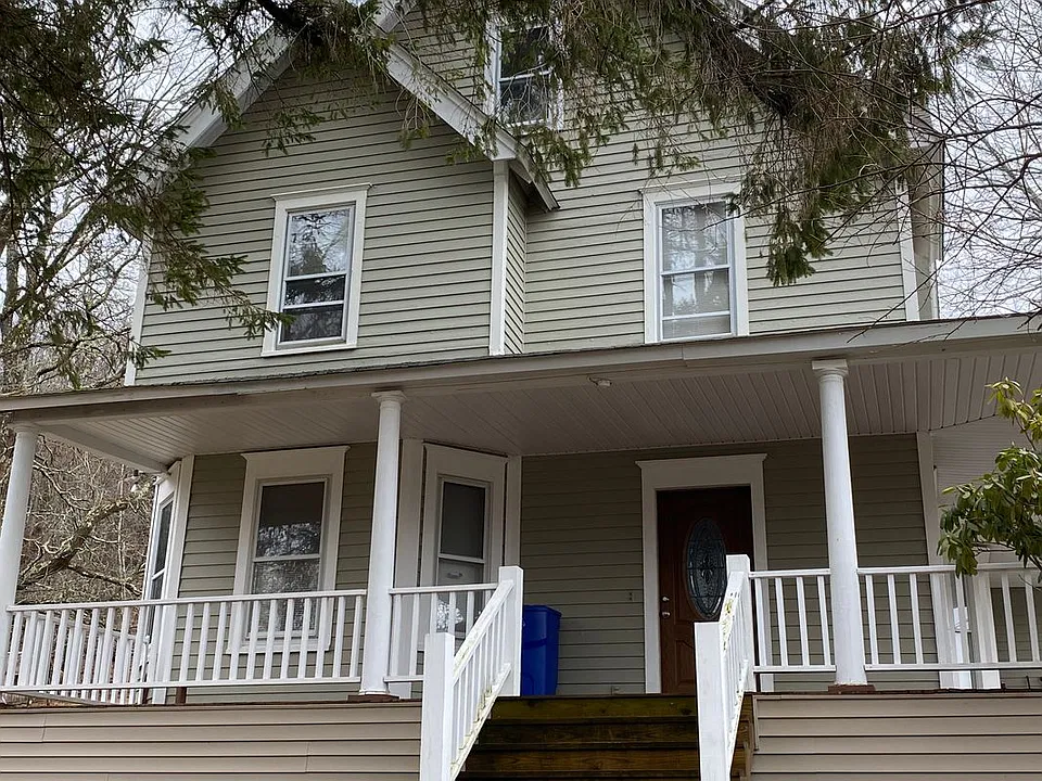 30-34 Revonah Hill Rd