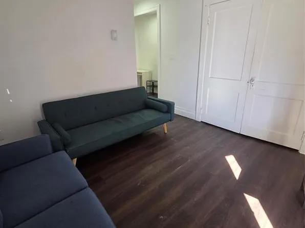 1178 Giles Blvd E #1, Windsor, ON N9A 4G4