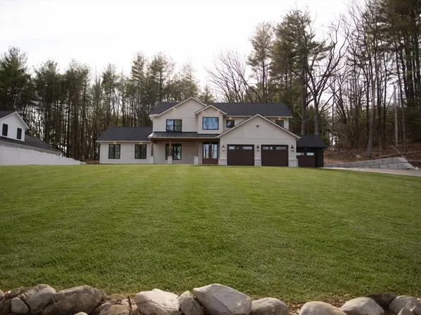 113 Newton St, West Boylston, MA 01583