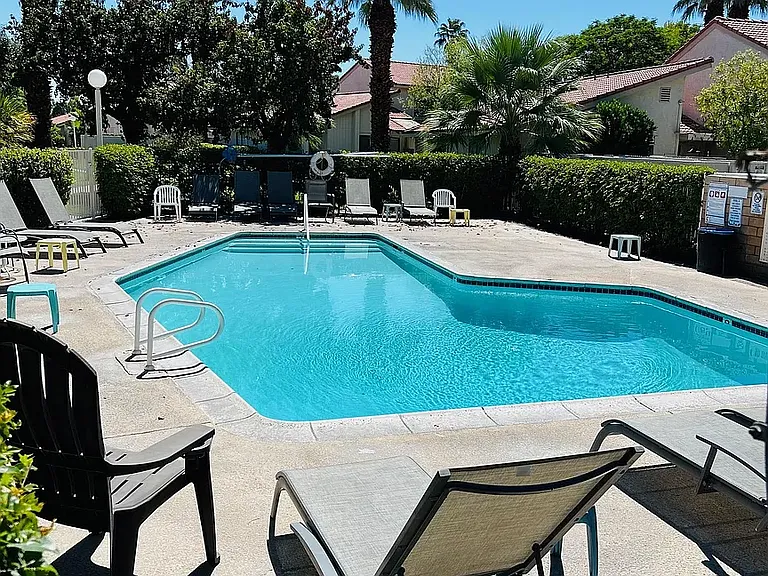 6135 Montecito Dr #5 — Photo 22