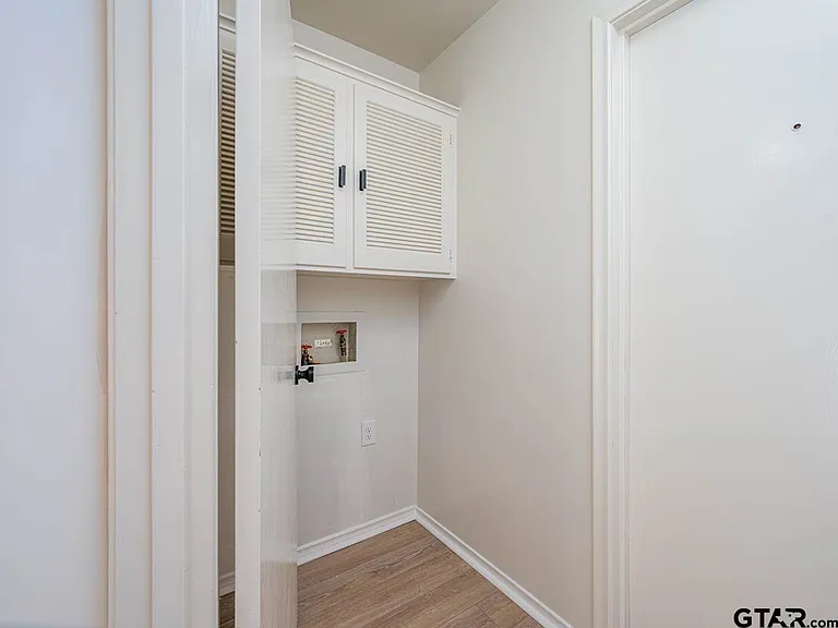509 Winchester Dr — Photo 12