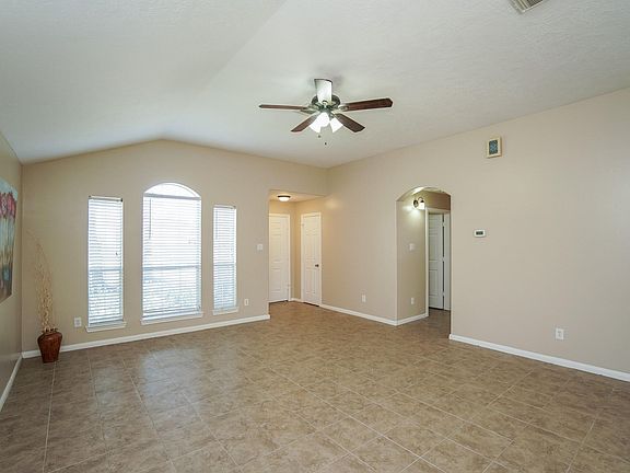 4th image of 18526 S Wimbledon Dr