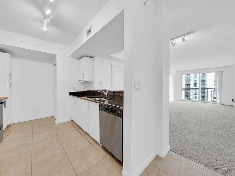 7350 SW 89th St #2008S — Photo 21