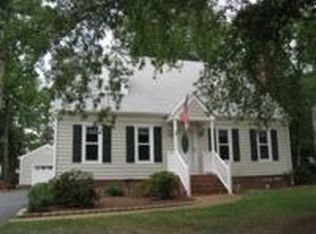 9616 Kingscroft Dr, Glen Allen, VA 23060