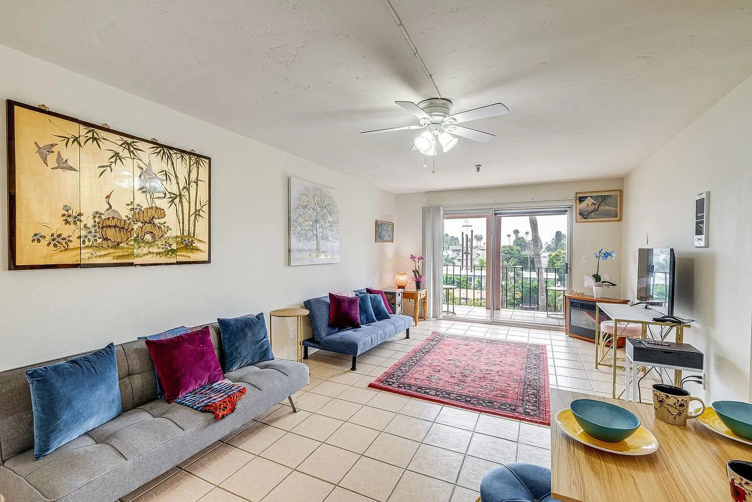 2 bed, 2.0 bath, 904 sqft, $2,981 — Photo 1