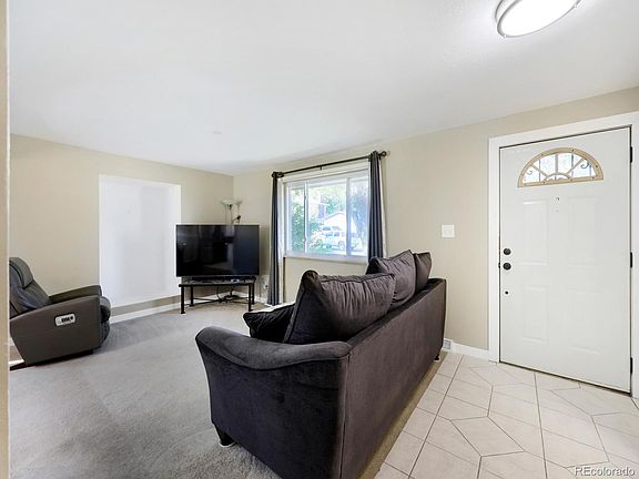4th image of 7340 Teller Street