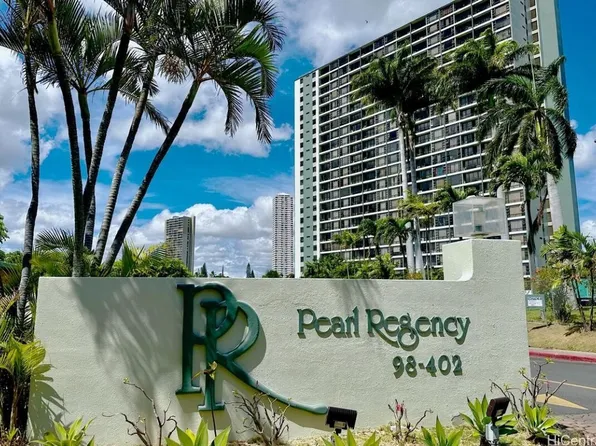 98-402 Koauka Loop APT 601, Aiea, HI 96701