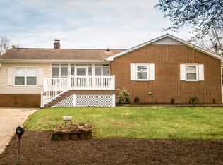 260 Rockingham Dr, Harrisonburg, VA 22802
