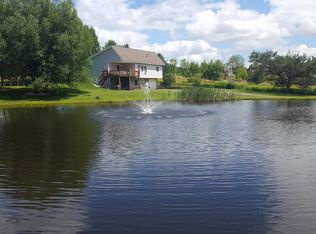 924 Lake Dr, Union Dale, PA 18470