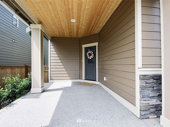 2nd image of 29327 SE 120th Ave SE