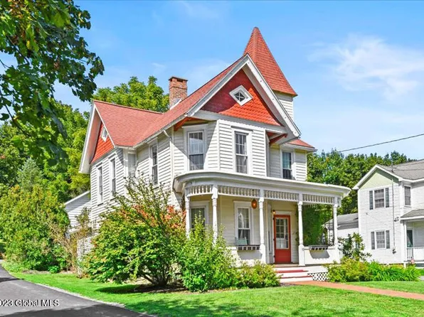 18 Voorheesville Avenue, Voorheesville, NY 12186