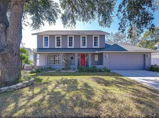 1617 Shady Leaf Dr, Valrico, FL 33596