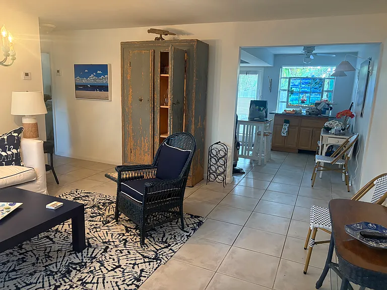 751 Hibiscus Ave #A — Photo 8