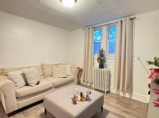 132 Cresskill Ave FLOOR 2, Dumont, NJ 07628