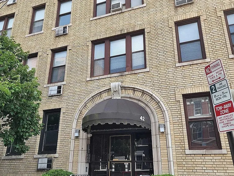 42 Van Wagenen Ave #23 — Photo 14