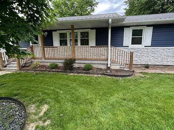 121 E Maiden Ln, Jasper, MO 64755