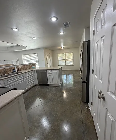 5909 Flight Ct — Photo 12