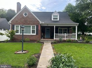 35 Linden Ave, Elizabethtown, PA 17022