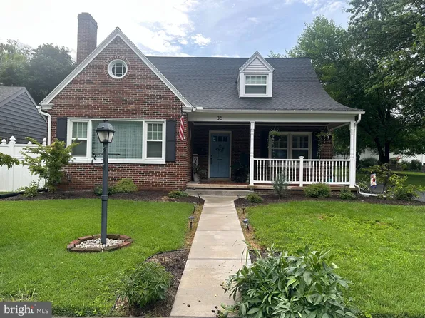 35 Linden Ave, Elizabethtown, PA 17022